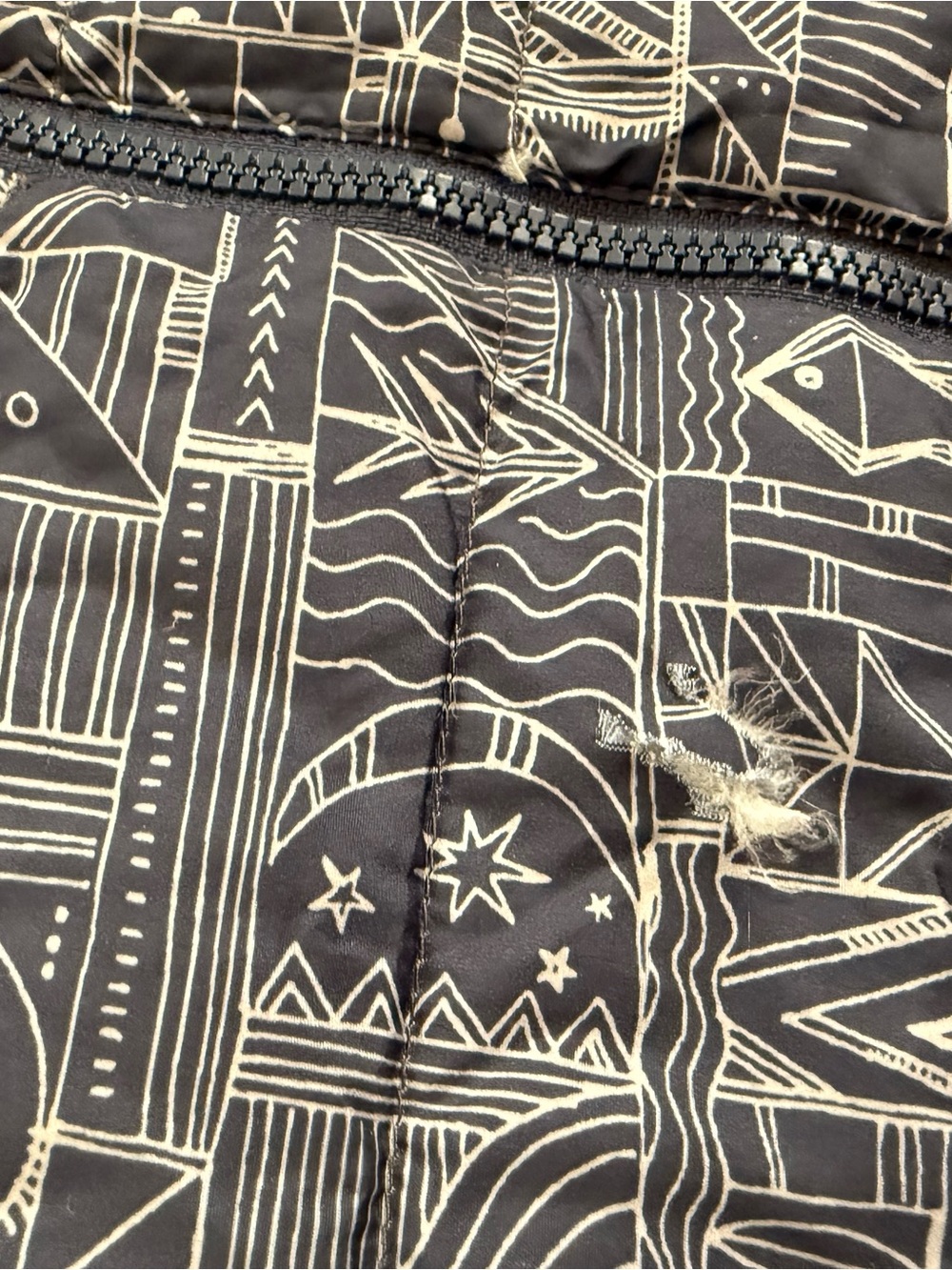 Patagonia Kids Navy Geometric-Print Puffer Jacket - Picture 2 of 3